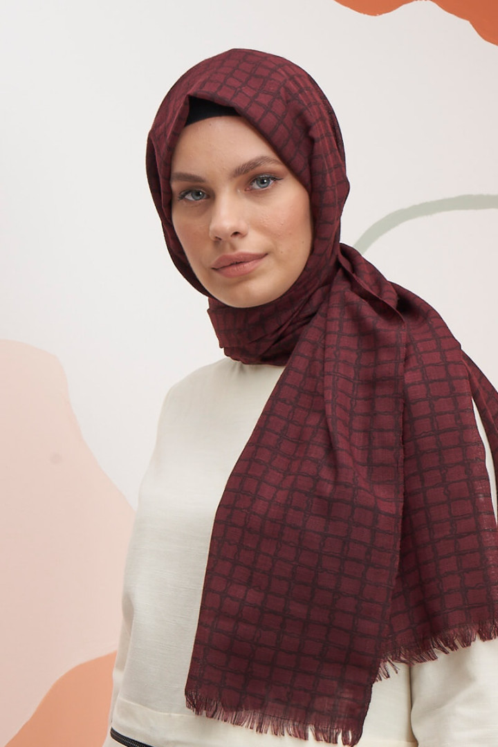 

Палантин женский Madame Polo 4813, бордовый (доставка из-за рубежа), 4813