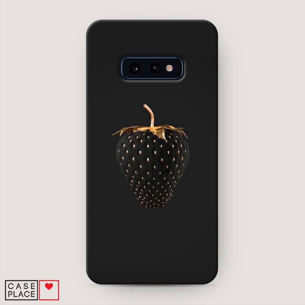 фото Пластиковый чехол "черно-золотая клубника" на samsung galaxy s10e awog