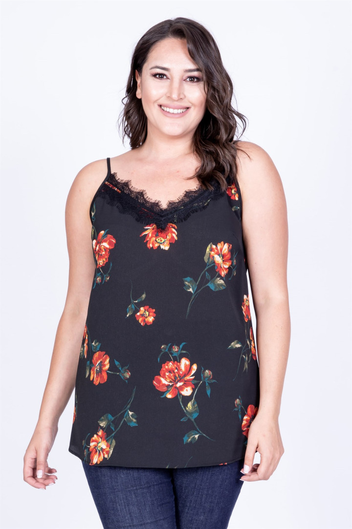 

Блуза женская My Line Moda 679 черная 46 RU (товары доставляются из-за рубежа), 679