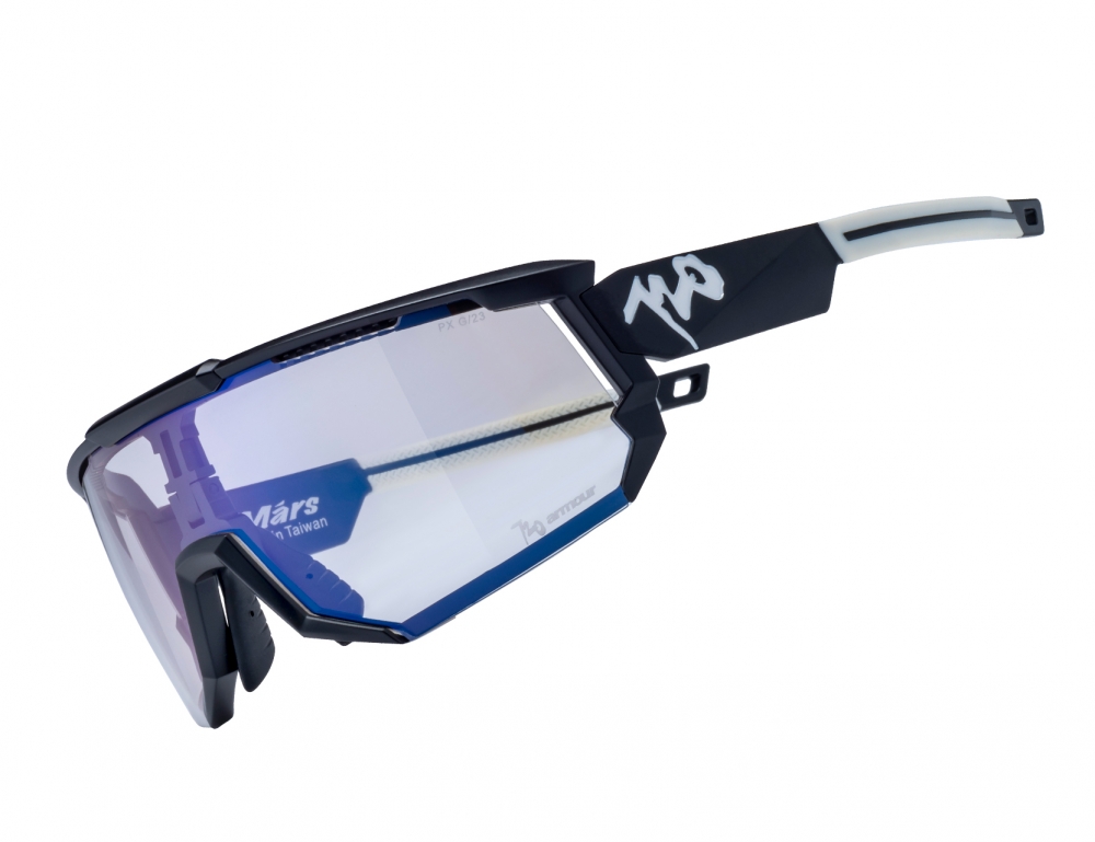 Спортивные солнцезащитные очки унисекс 720armour Mars matte black/photochromic blue flash