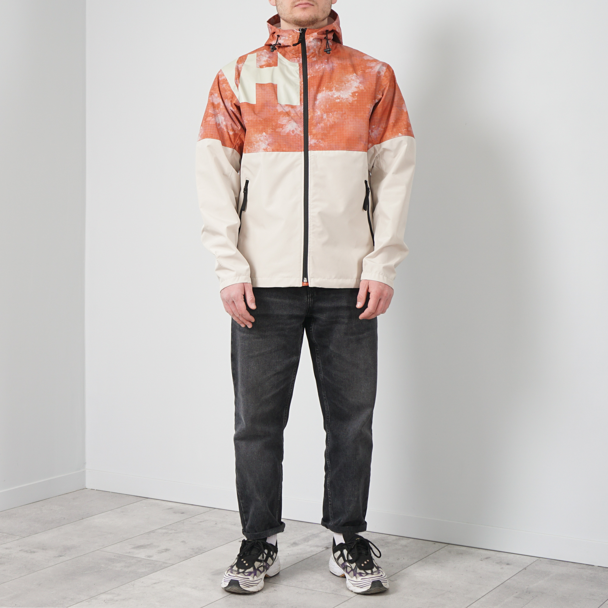 фото Ветровка мужская helly hansen 53278-300 белая s