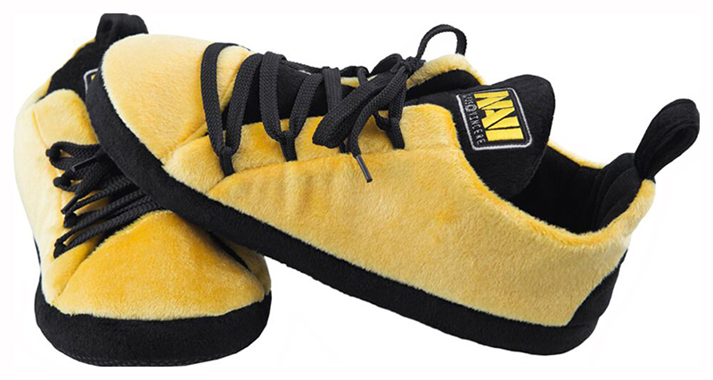 фото Тапочки natus vincere fnvtshoes17plushm