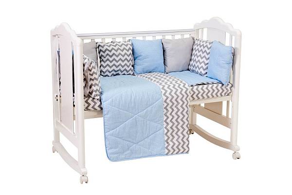 фото Комплект в кроватку polini kids зигзаг 5 предметов, 120х60, серо-голубой