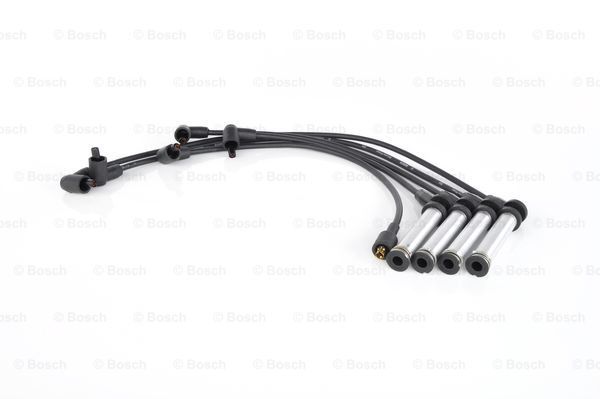 

Комплект проводов зажигания BOSCH 0 986 357 127