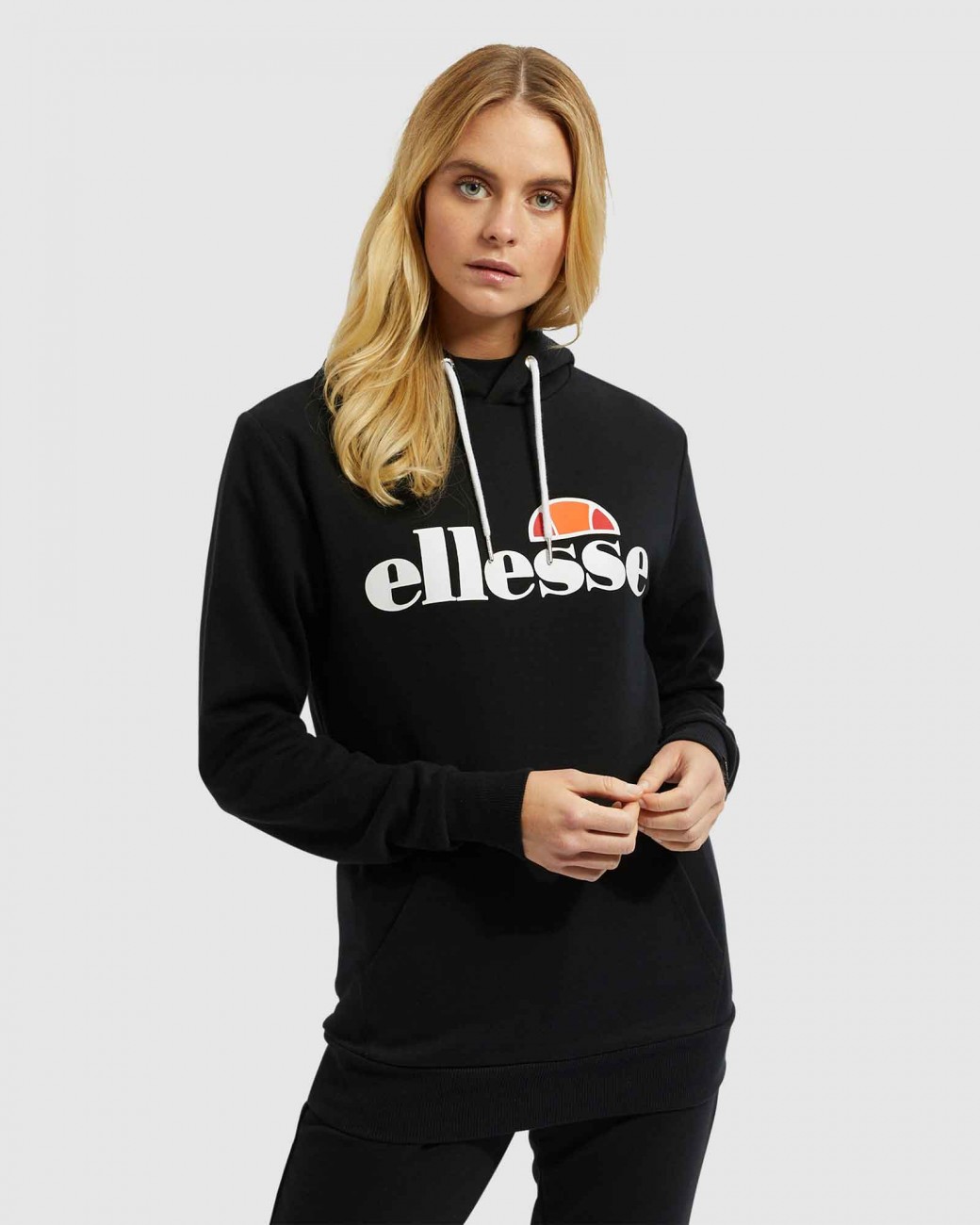 Худи женское Ellesse SGC07461-BLACK черное S