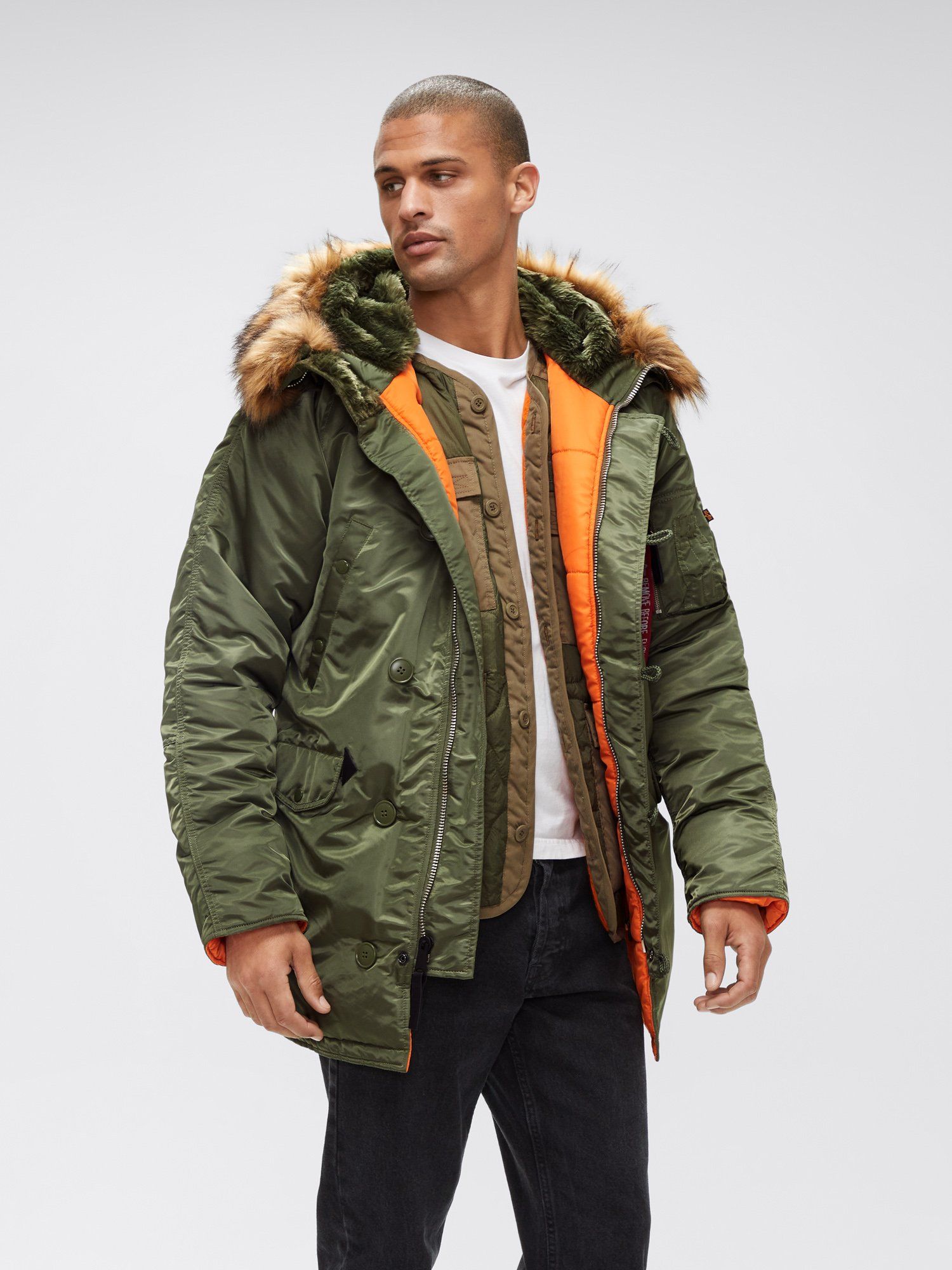 Куртка мужская Alpha Industries MJN31210S хаки XS