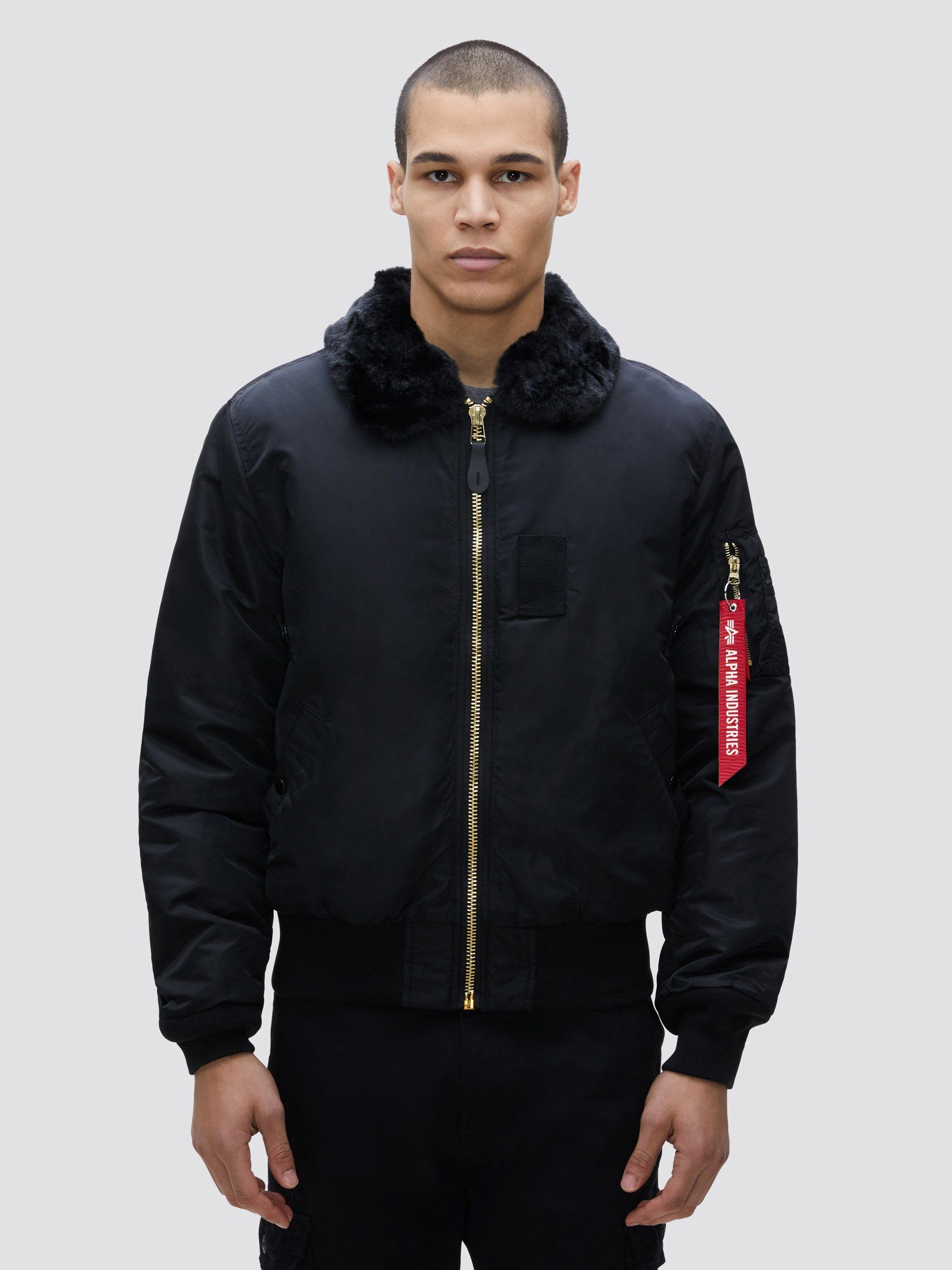 фото Бомбер мужской alpha industries mjb45500b черный m