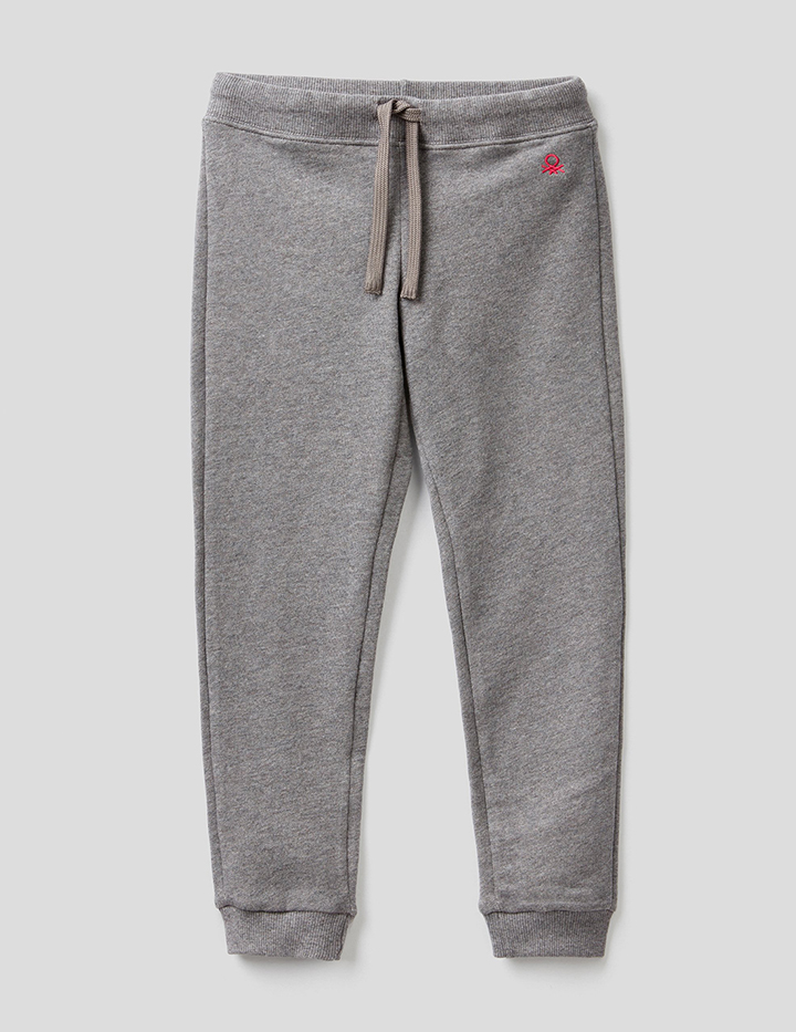 

Спортивные брюки детские United Colors of Benetton 21A_3J68I0017_507 серый р.XL, 21A_3J68I0017_507