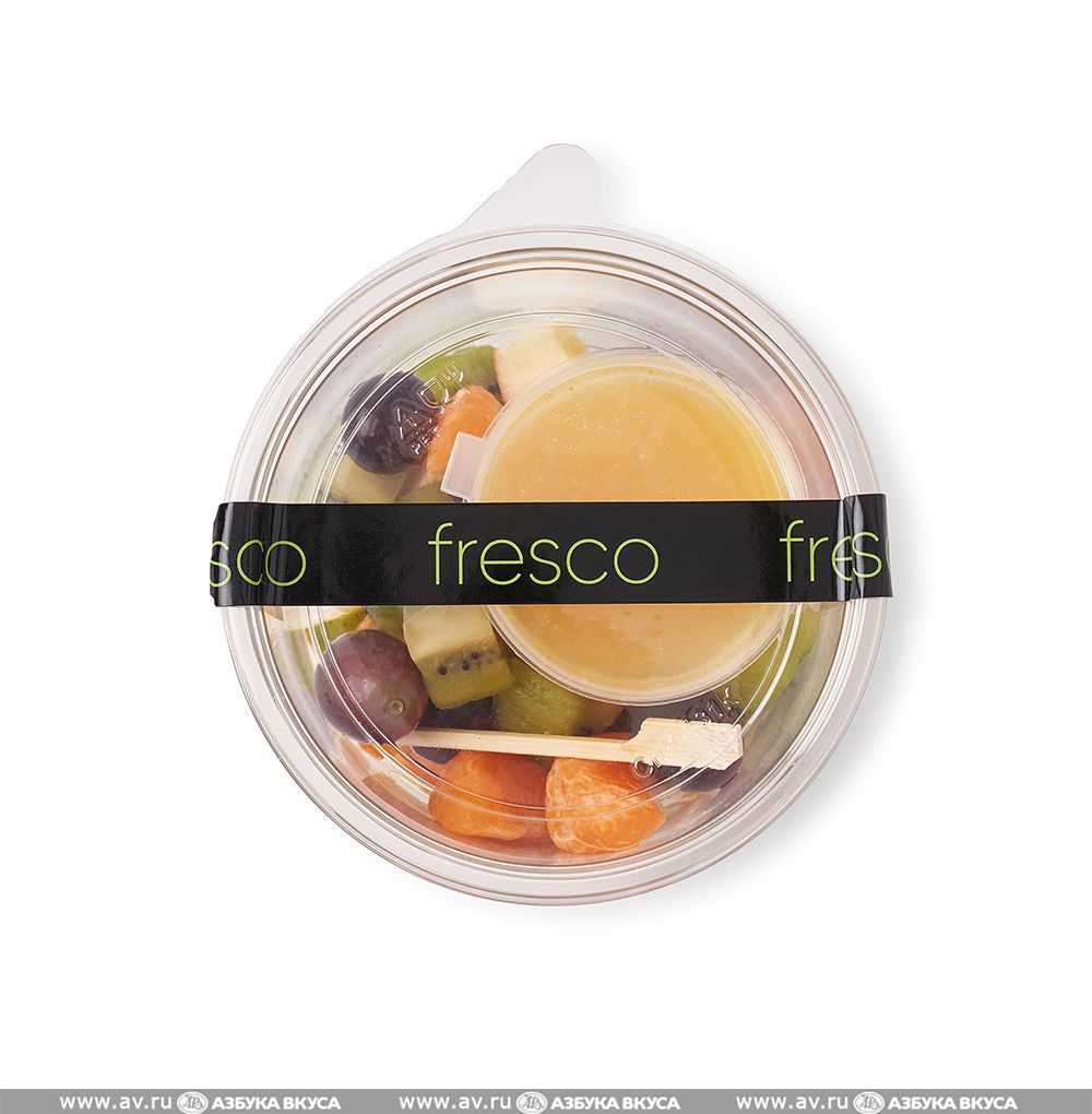 Салат Fresco из фруктов с апельсиновым соусом 310 г