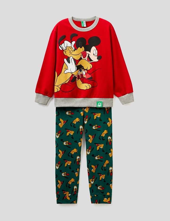 

Пижама детская United Colors of Benetton 21A_3I8X0P2H8_015 красный р.XL, 21A_3I8X0P2H8_015