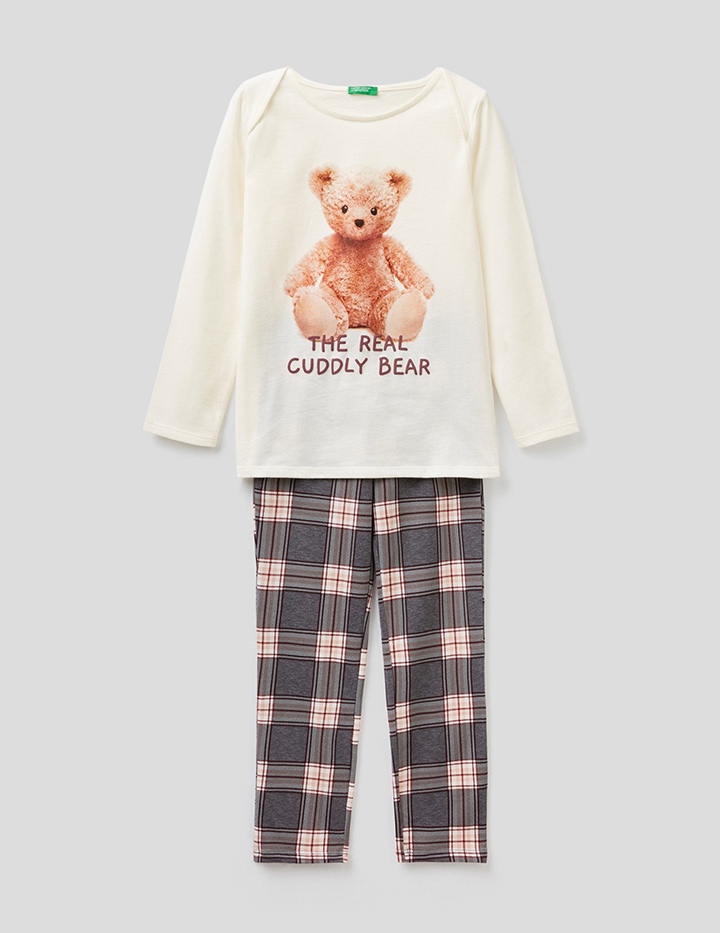 

Пижама детская United Colors of Benetton 21A_3I8X0P002_10R бежевый р.M, 21A_3I8X0P002_10R