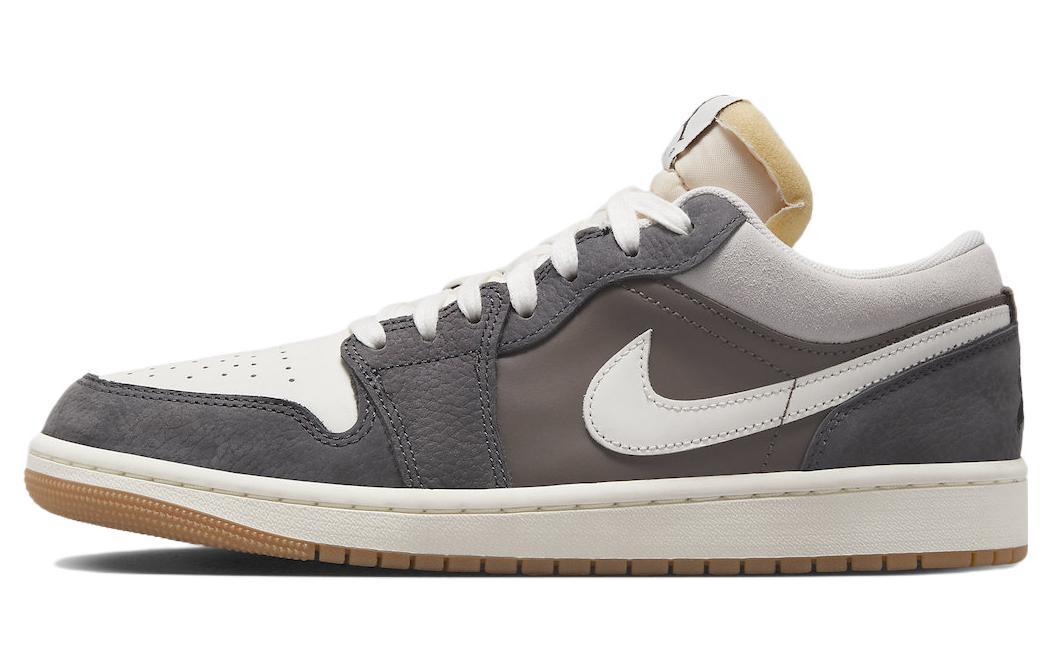 

Кеды унисекс Jordan Air Jordan 1 Low серые 41 EU, Серый, Air Jordan 1 Low