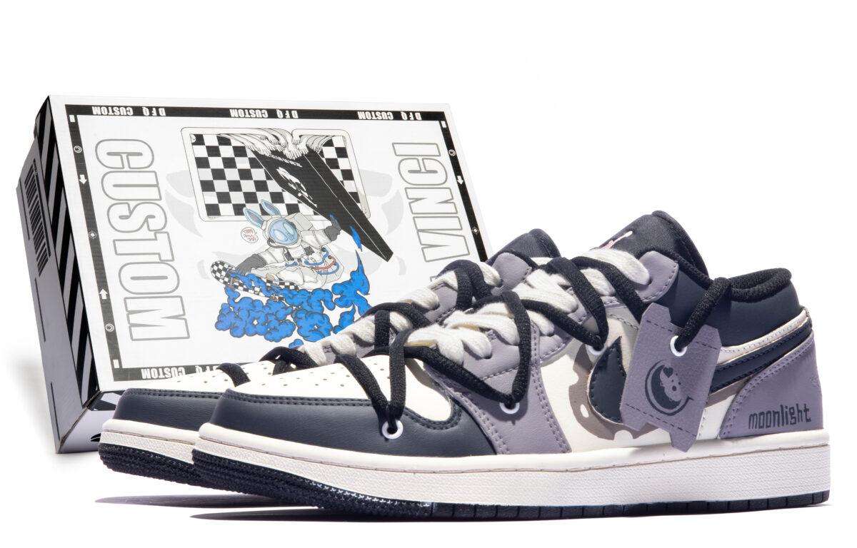 

Кеды унисекс Jordan Air Jordan 1 Low серые 42 EU, Серый, Air Jordan 1 Low