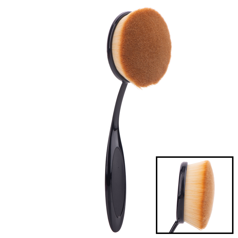 фото Кисть-щетка irisk макияжная universal brush № 1