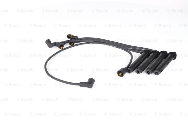 

Комплект проводов зажигания BOSCH 0 986 356 748