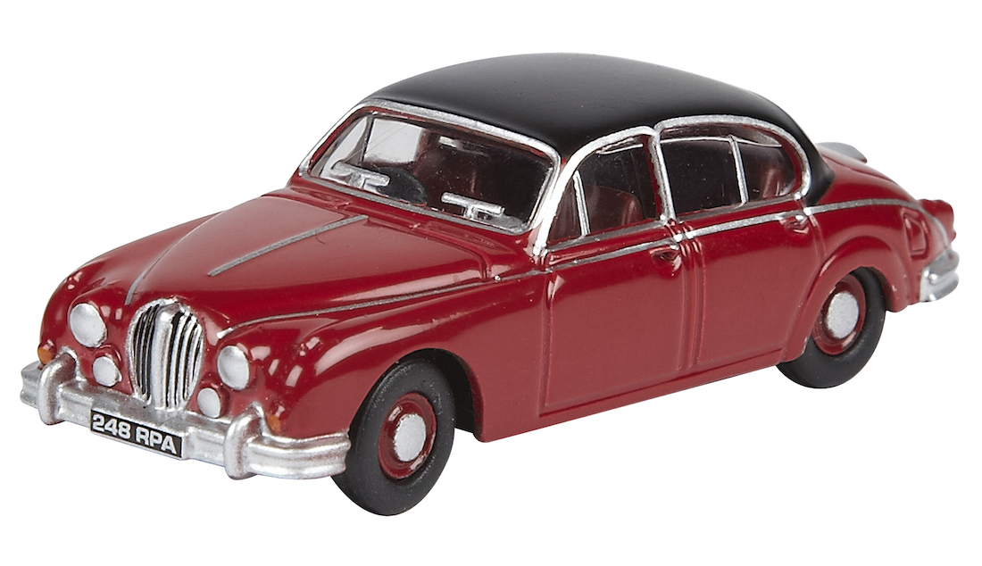 

Коллекционная модель Jaguar JBDC562GNA