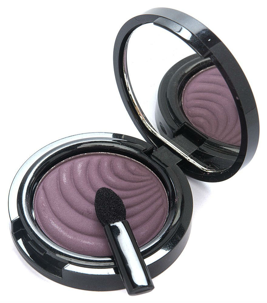 макияж со сливовыми тенями. тени сливового цвета. сливовые тени для век. тени оттенок сливовый. сливовые тени для век.