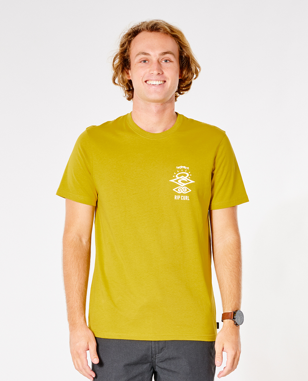 

Футболка мужская Rip Curl SEARCH ICON TEE желтая M, SEARCH ICON TEE