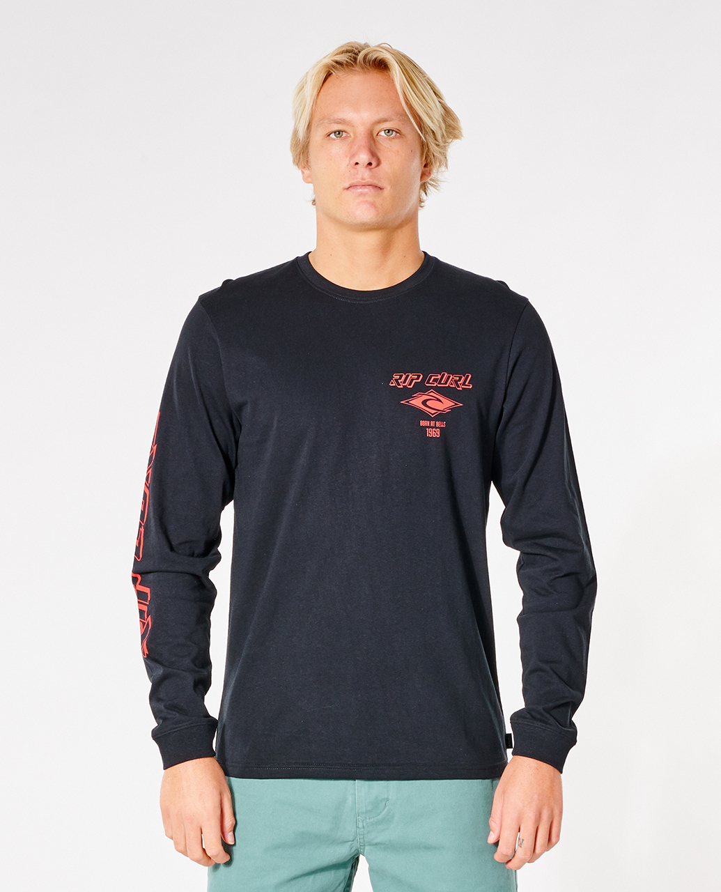 

Лонгслив мужской Rip Curl FADE OUT ICON L/S TEE черный M, FADE OUT ICON L/S TEE