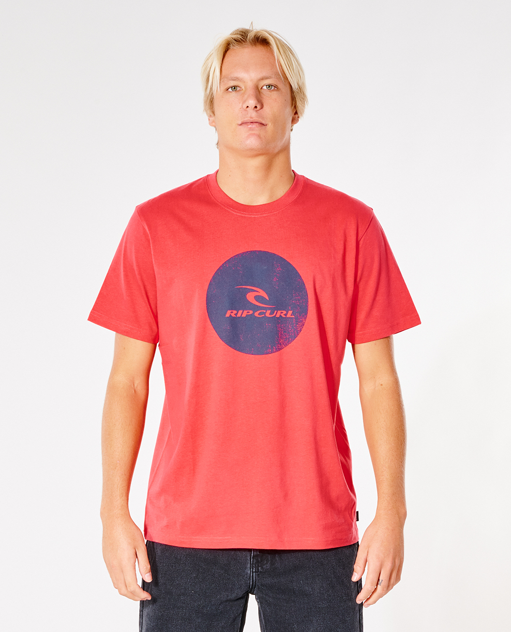 

Футболка мужская Rip Curl CORP ICON TEE красная L, CORP ICON TEE