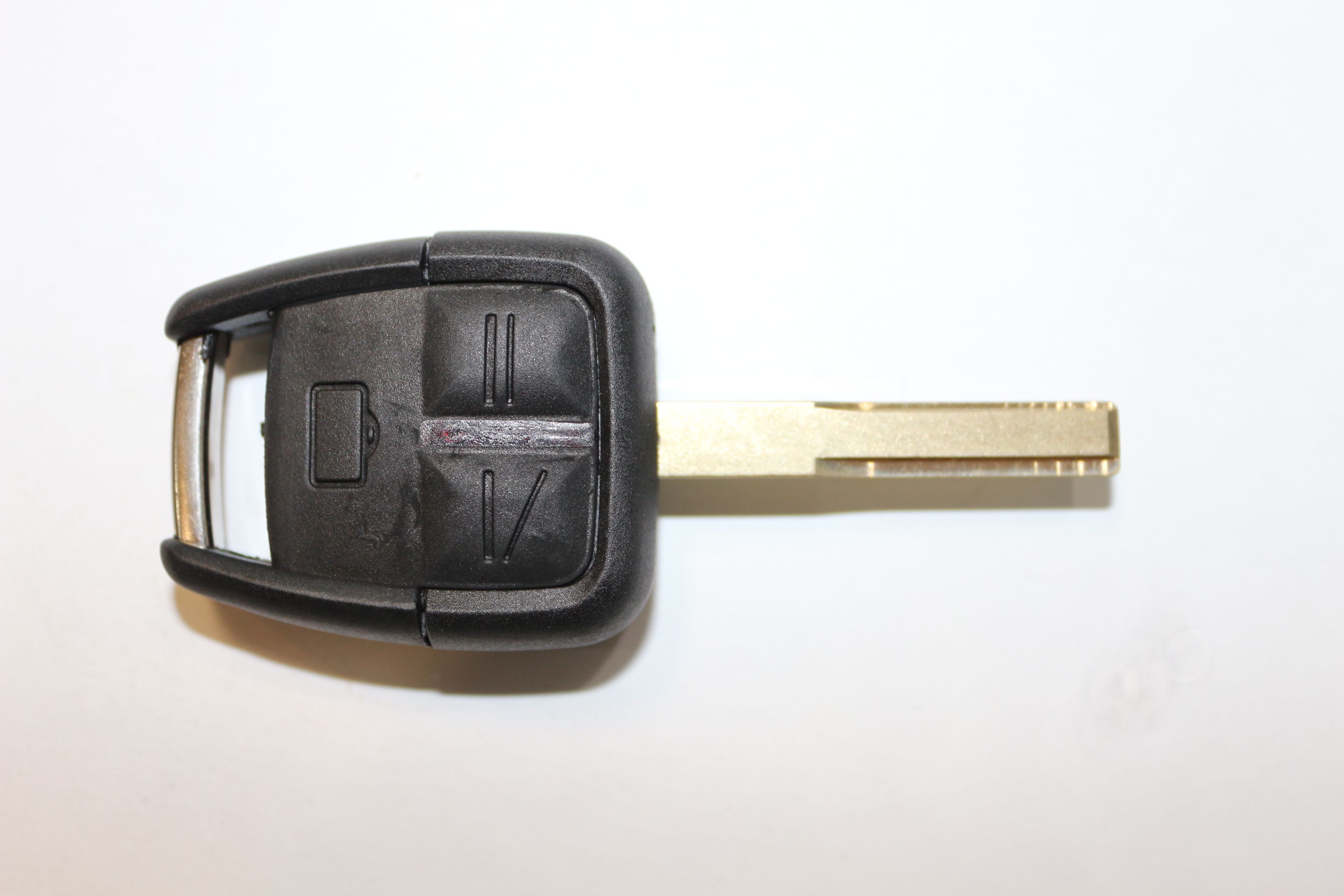 

Ключ зажигания Autokey, заготовка для Opel, дист. в сборе (3 кнопки, HU100, ПОДСВЕТКА), Для разных моделей автомобилей Opel