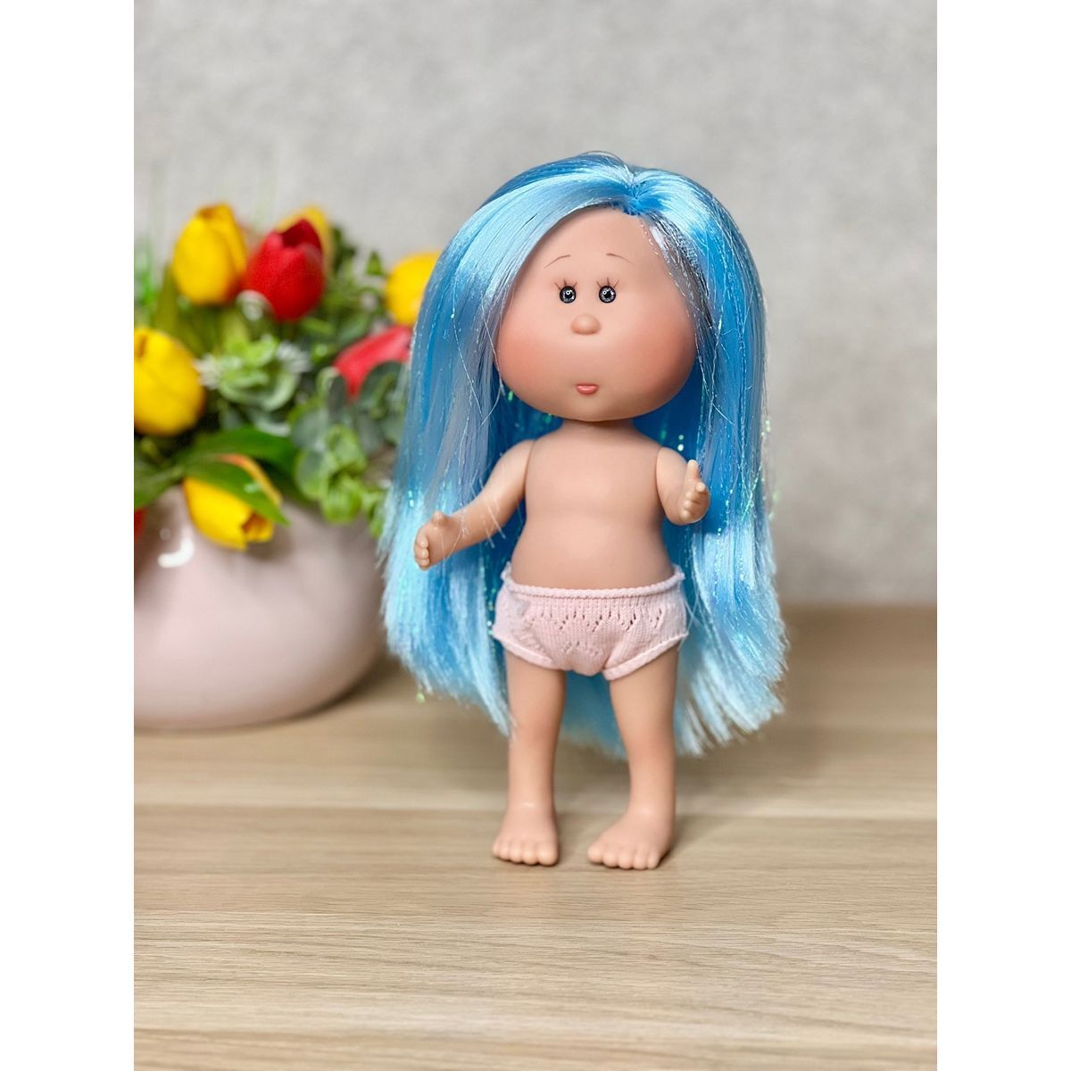 

Кукла Nines d'Onil виниловая 23см Little Mia без одежды (3199W21A)