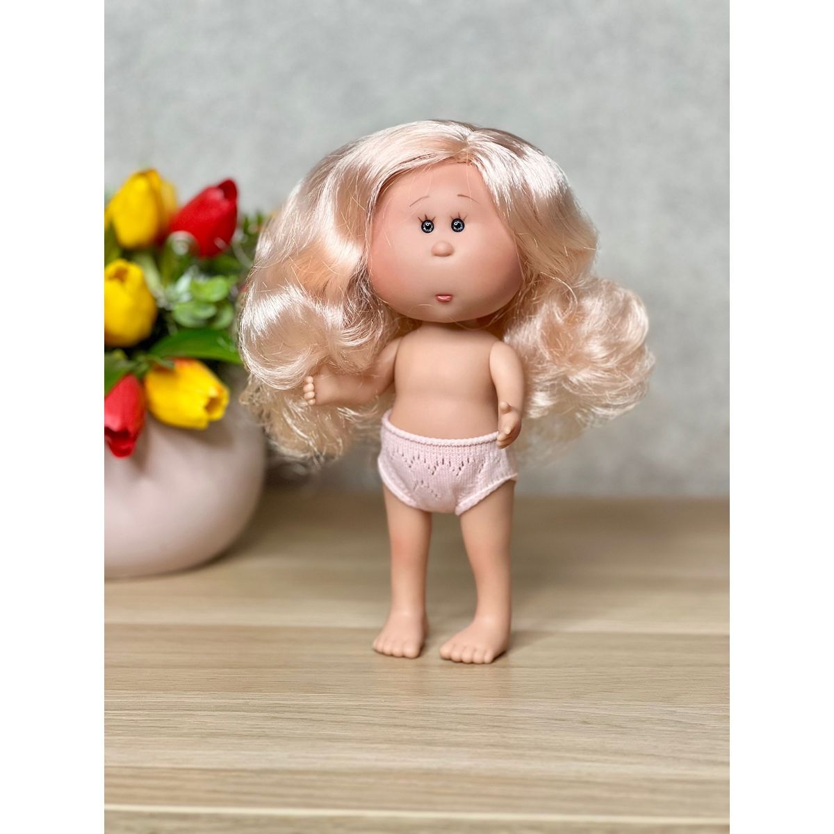 

Кукла Nines виниловая 23см Little Mia без одежды (3199W26)