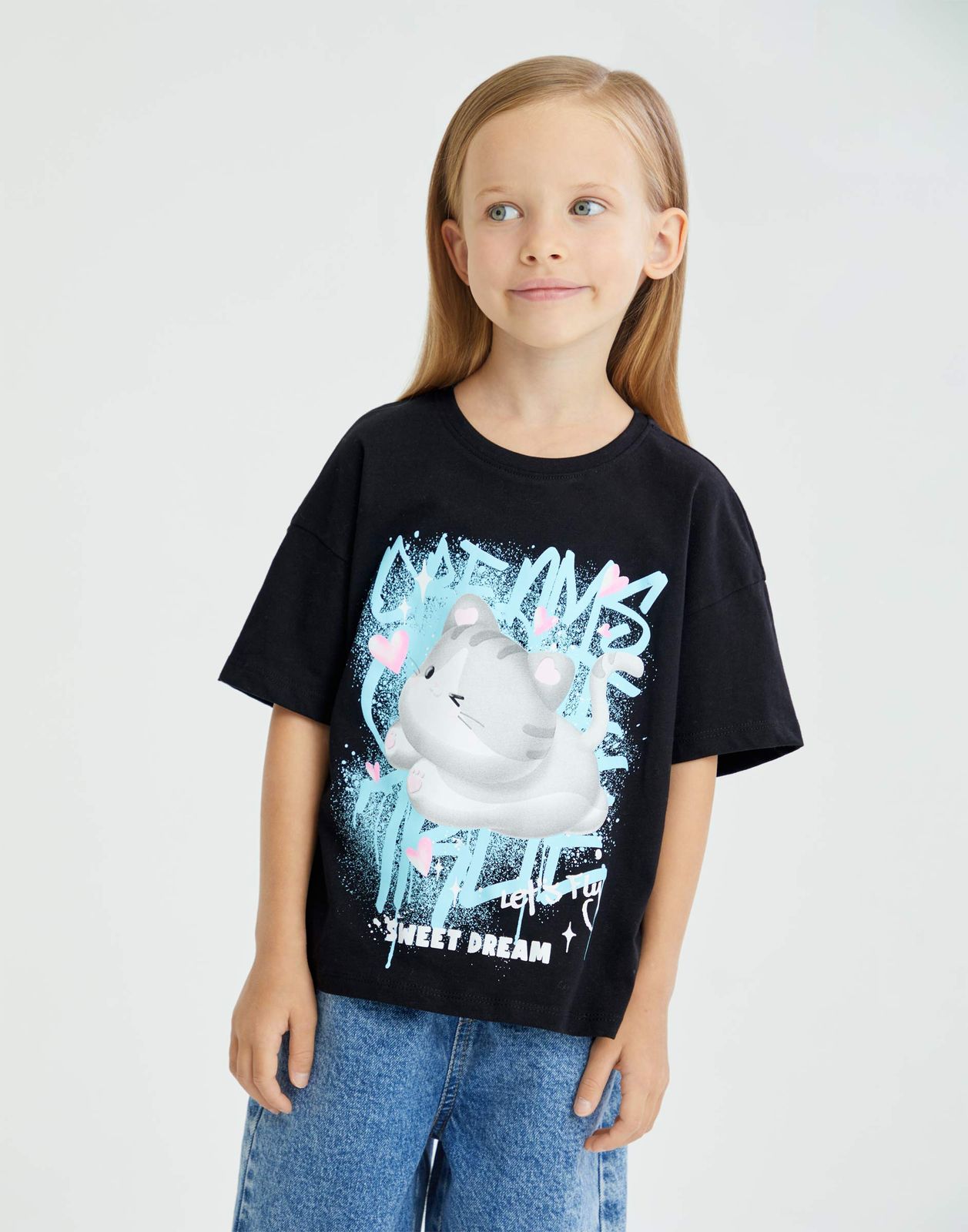 

Футболка для девочки Gloria Jeans GKT026298 черный 5-6л/116, GKT026298