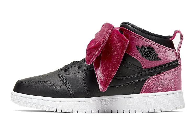 

Кеды унисекс Jordan Air Jordan 1 Mid Bow GS черные 35.5 EU, Черный, Air Jordan 1 Mid Bow GS