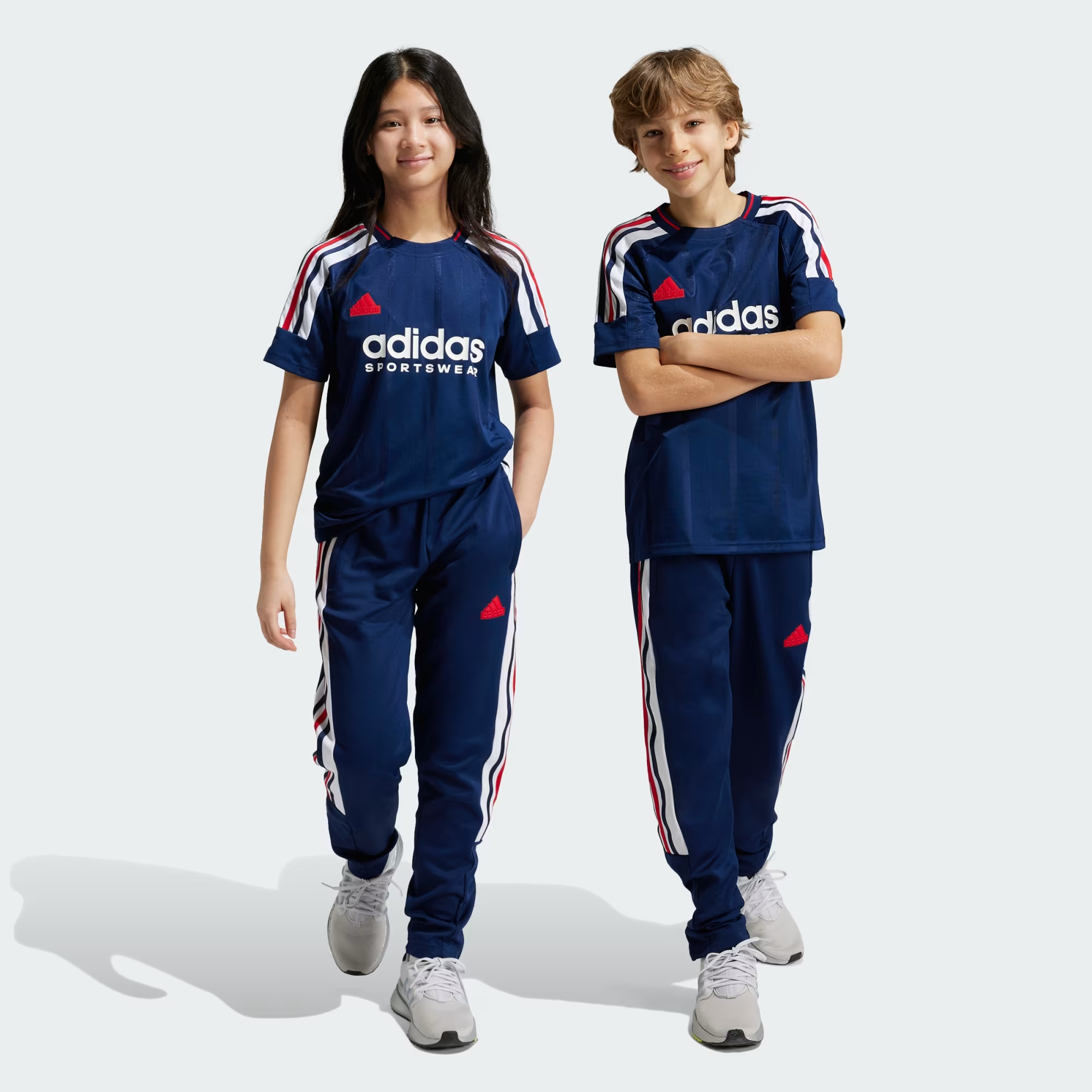 Брюки детские Adidas Tiro Nations Pack IW0896 синие 128 adidas синий