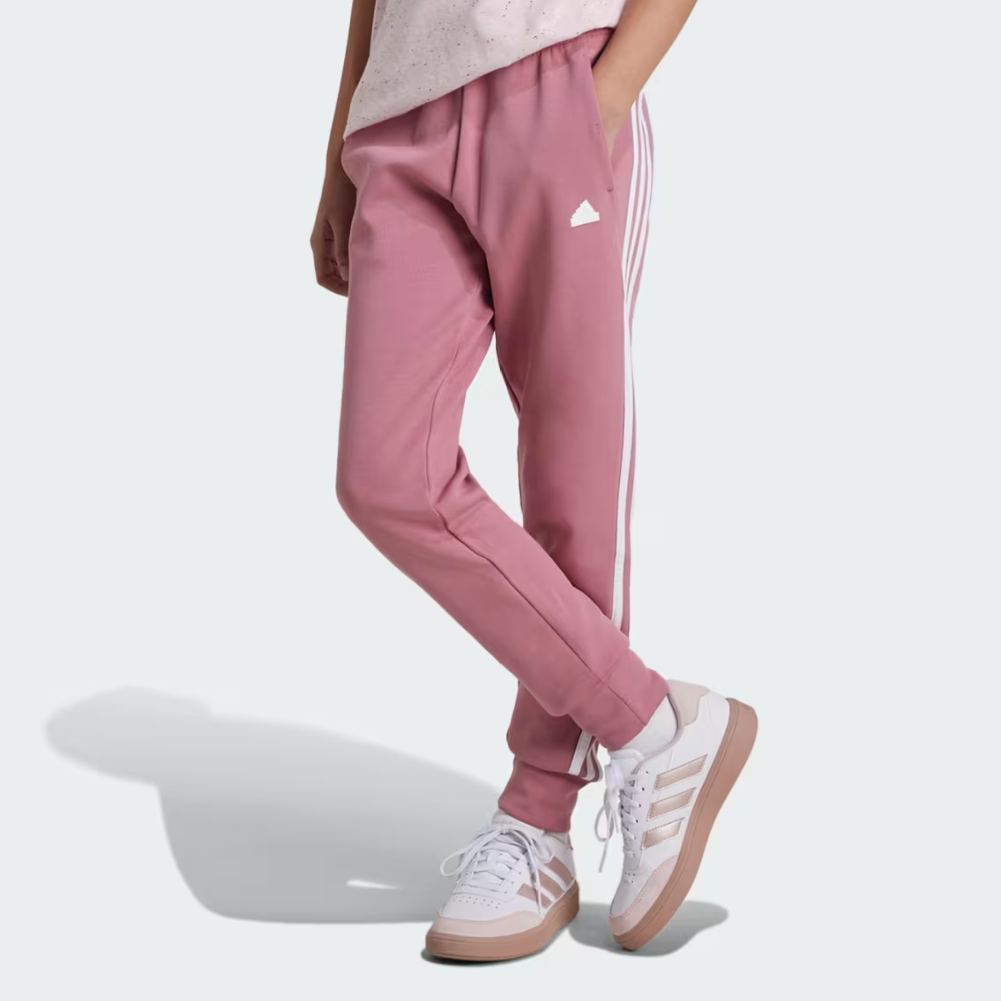 Брюки детские Adidas Future Icons 3-stripes IX3633 розовые 140 4009₽