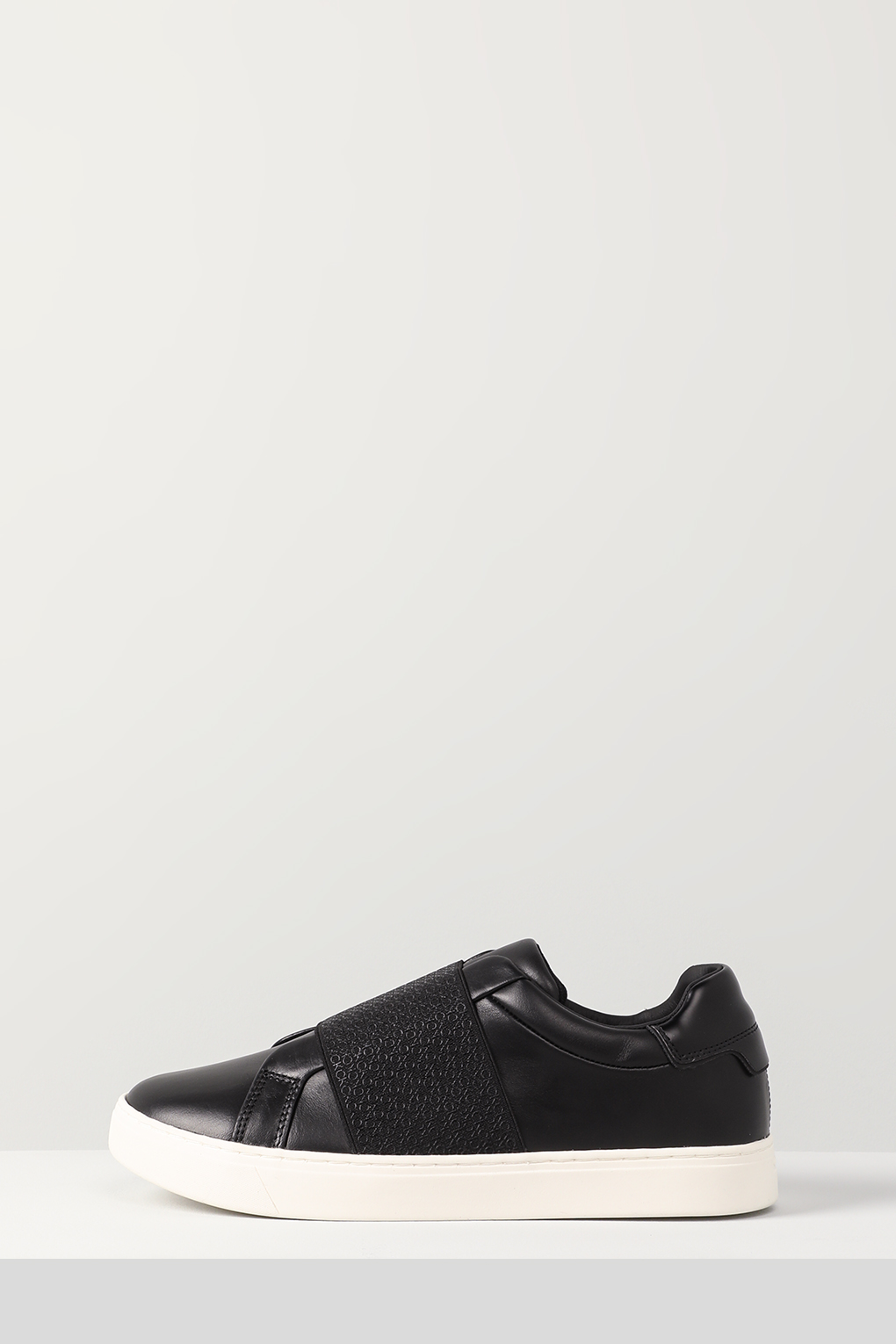 

Кеды женские Calvin Klein HW0HW02007 черные 37 EU, Черный, HW0HW02007
