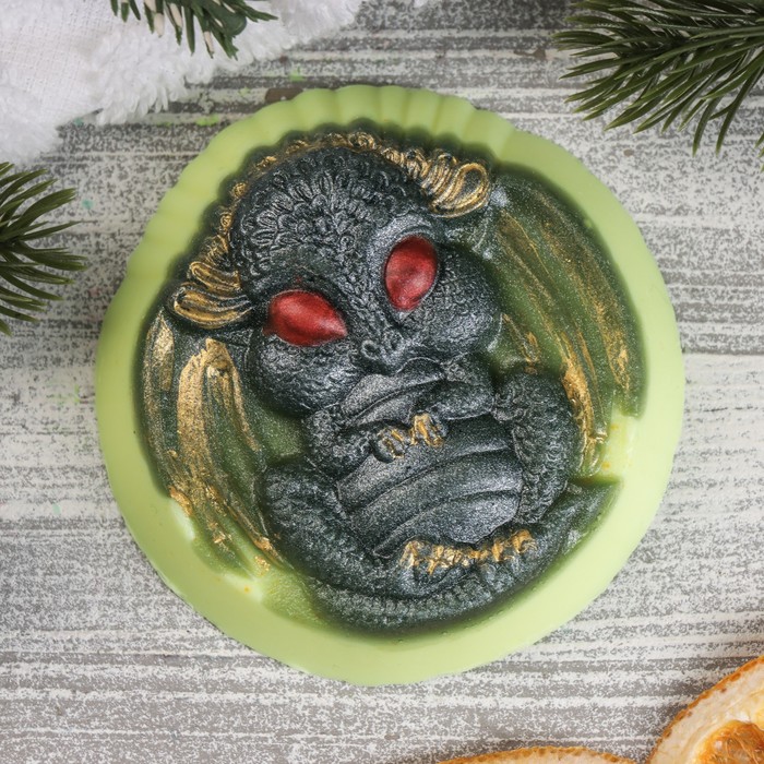 Фигурное мыло Мыльные штучки Дракоша серое на желтом, 90гр