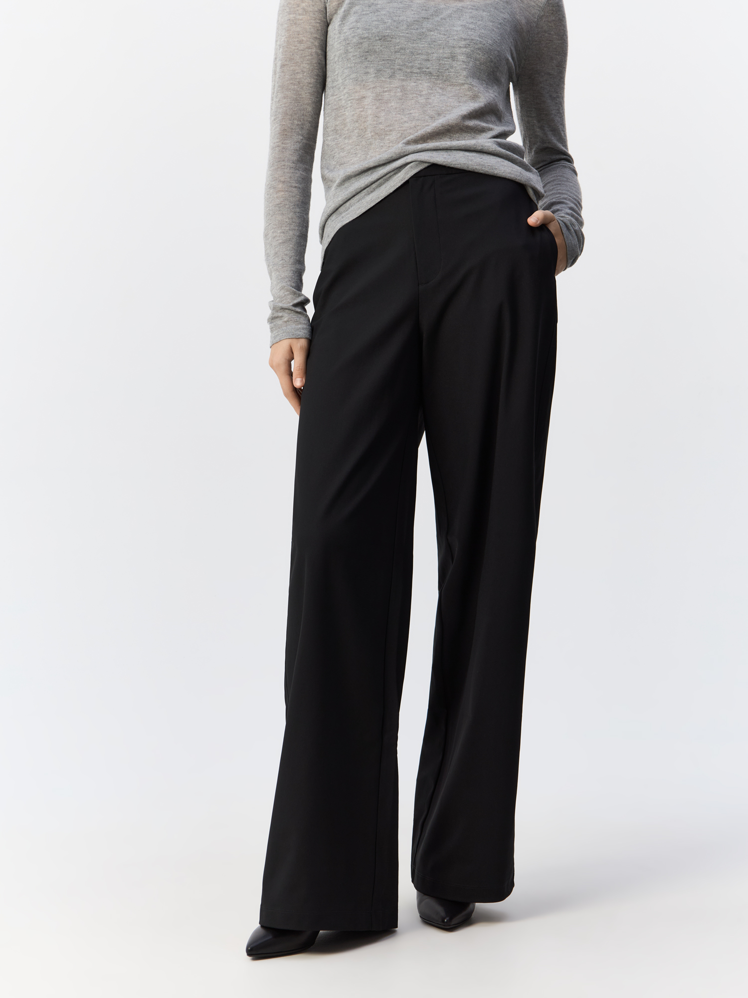 

Брюки женские Calvin Klein Jeans Ribbed Knit Pants J20J223595 черные S, Черный, Ribbed Knit Pants