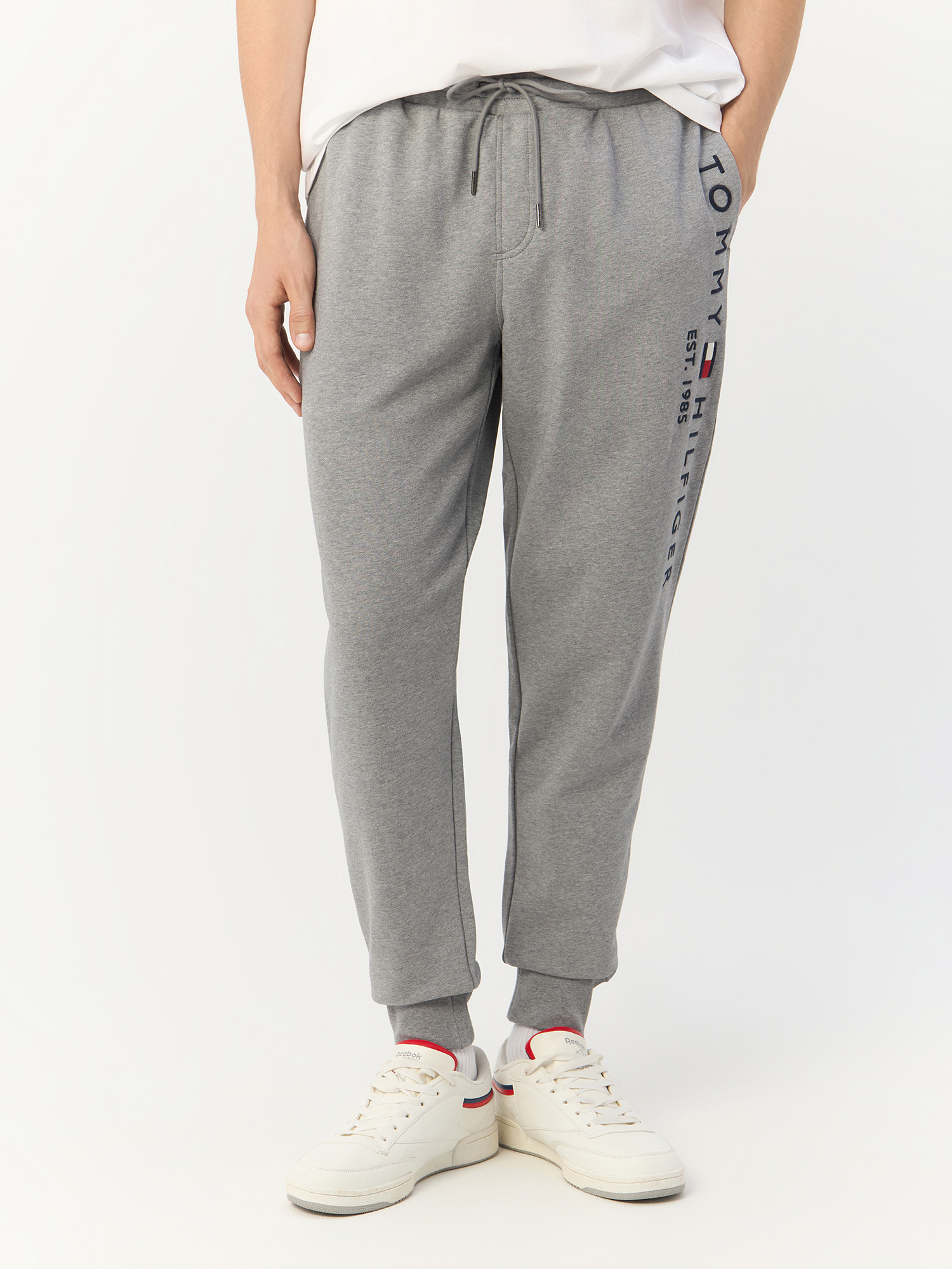 

Брюки мужские Tommy Hilfiger Branded Leg Cotton Joggers MW0MW08388 серые M, Серый, Branded Leg Cotton Joggers