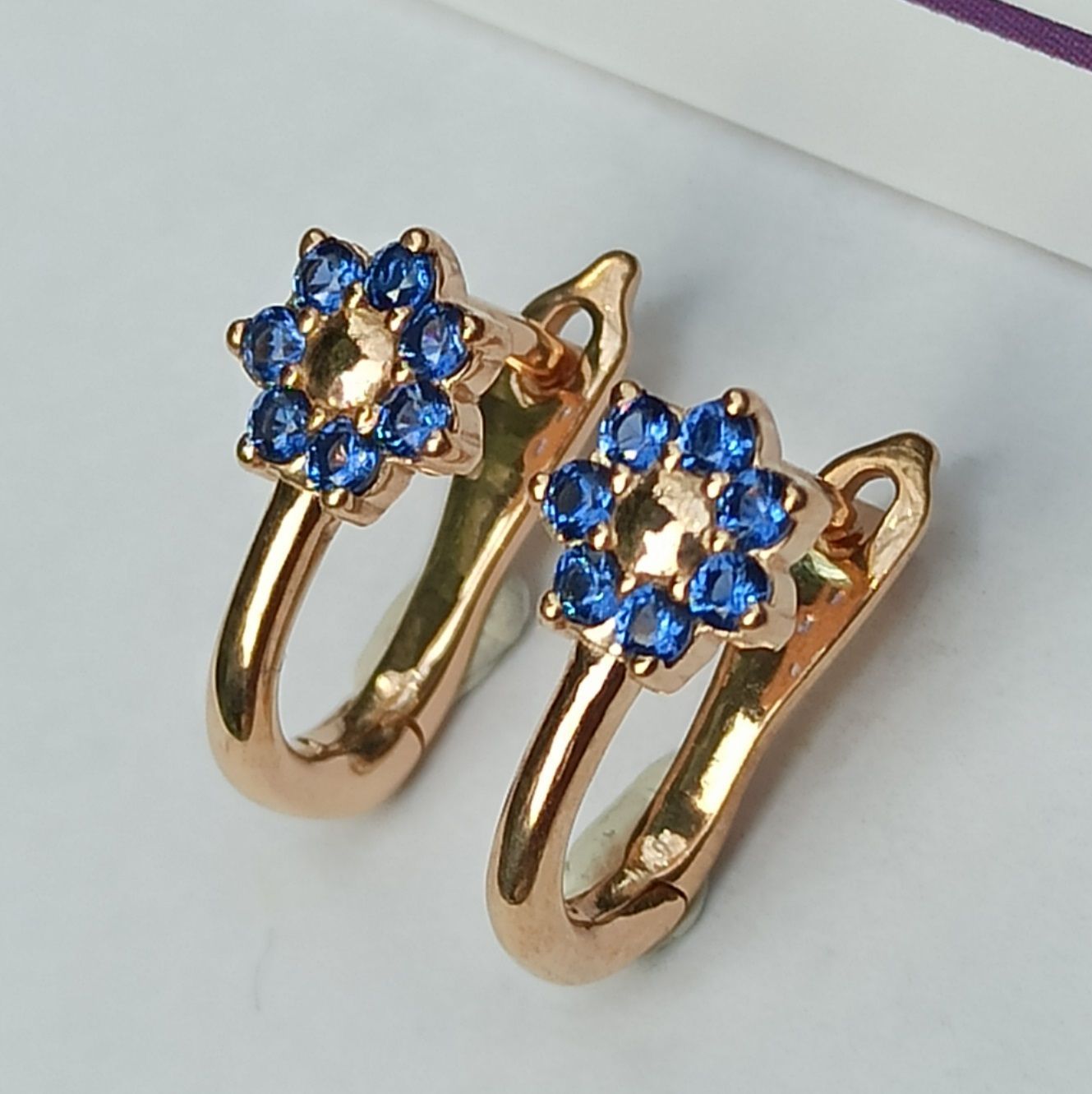 

Серьги из серебра VALTERA 119147, фианит, 119147