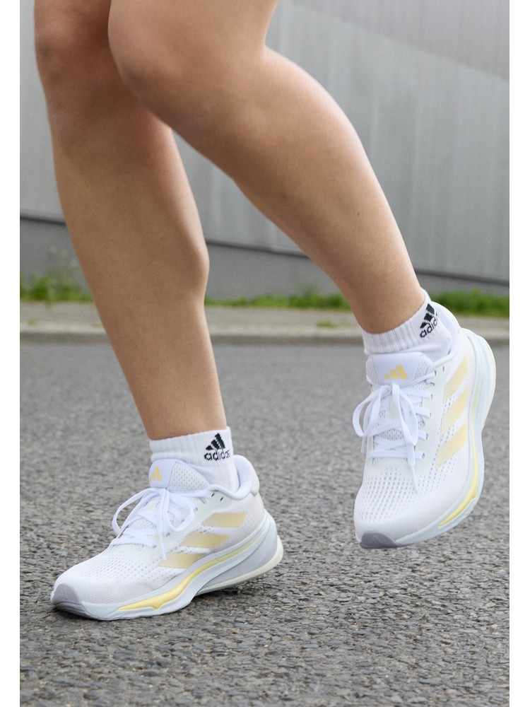 

Кроссовки женские Adidas AD541A2BS белые 40 EU, Белый, AD541A2BS