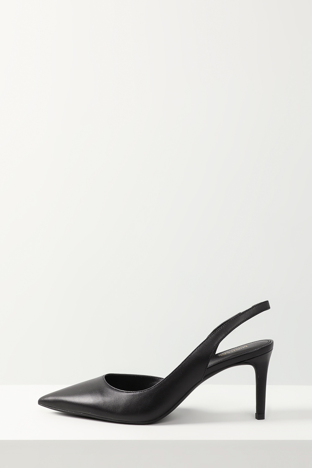 

Туфли женские Michael Kors 40R4HNMP1L черные 8 US, Черный, 40R4HNMP1L