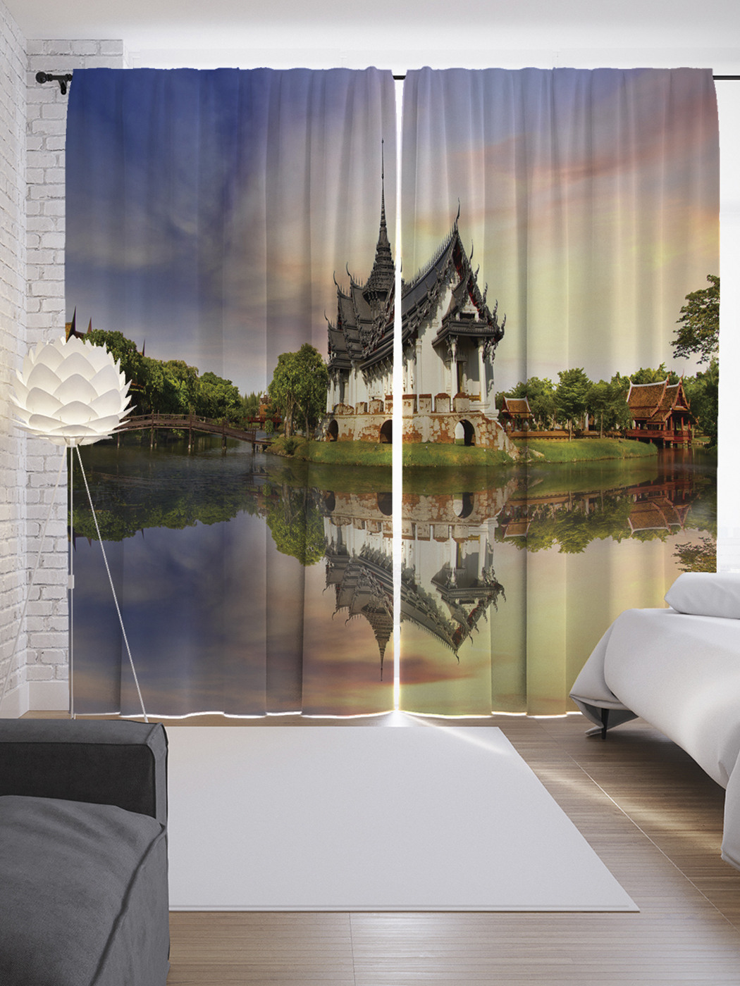 

Шторы JoyArty с фотопечатью "Зеркальный домик" из сатена, 290х265 см, Зеркальный домик