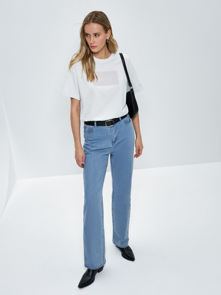 

Футболка женская ZARINA 2461573412 белая 2XL, 2461573412