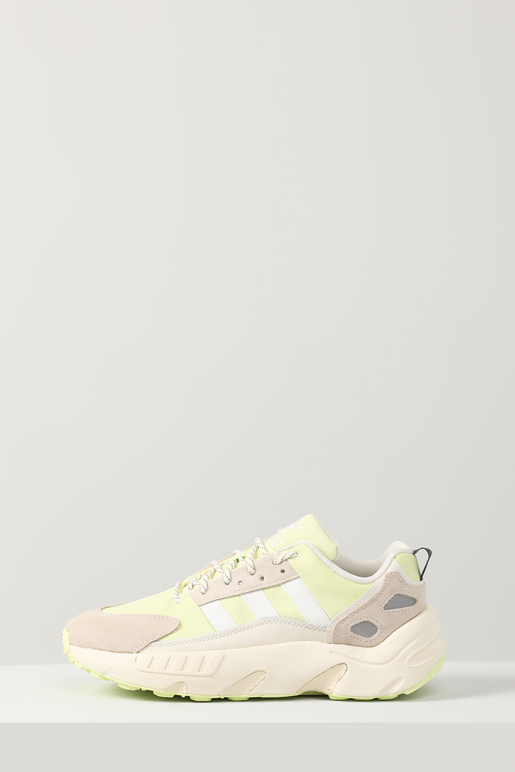 

Кроссовки женские Adidas GY5271 бежевые 7.5 UK, Бежевый, GY5271