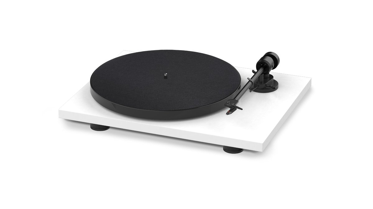 фото Виниловый проигрыватель pro-ject e1 phono white om5e uni