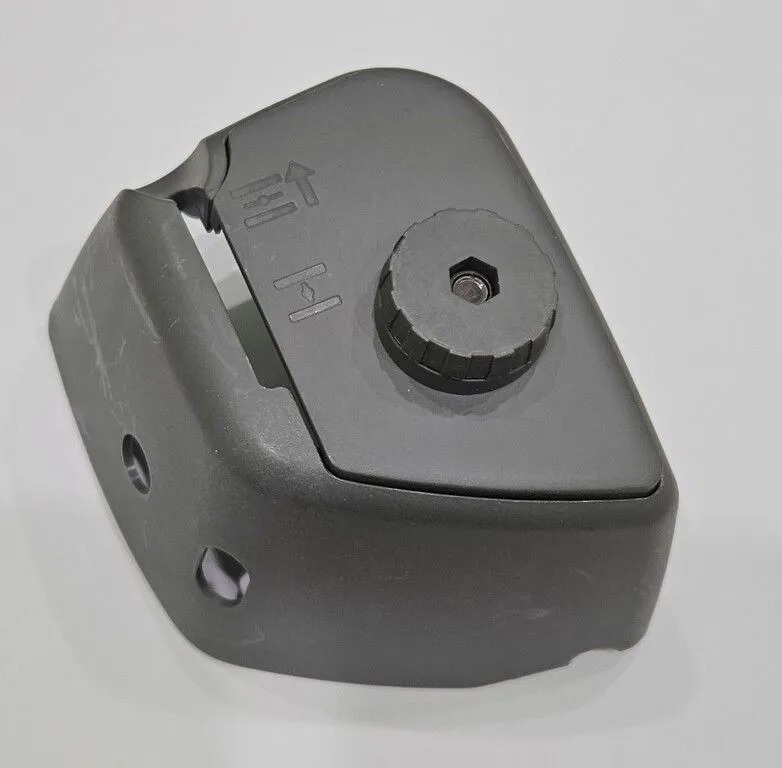 

Корпус воздушного фильтра в сборе для мотокосы Husqvarna 125R, 128R, 131220
