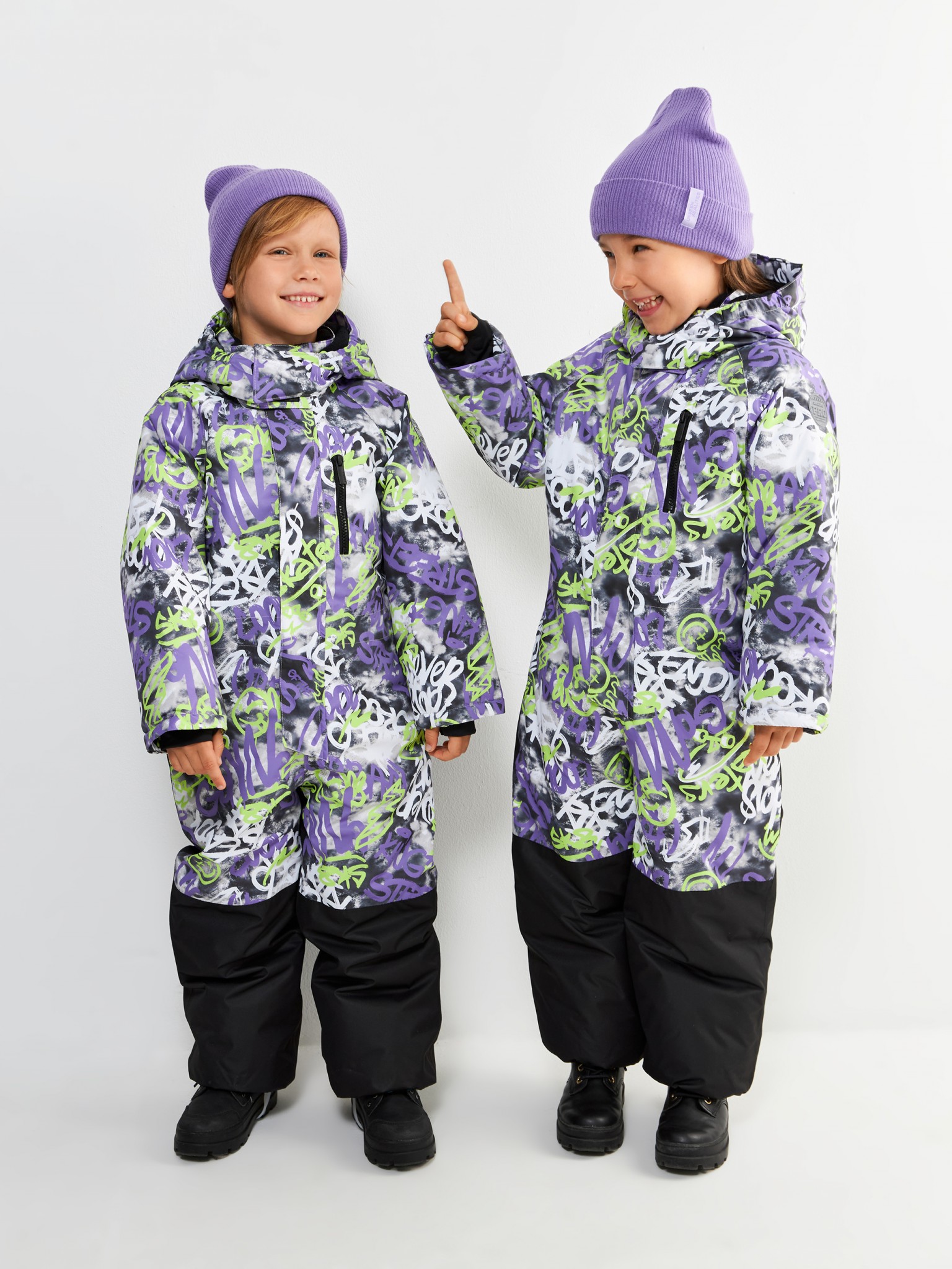 Комбинезон детский Acoola 20320410006 разноцветный 104 6053₽