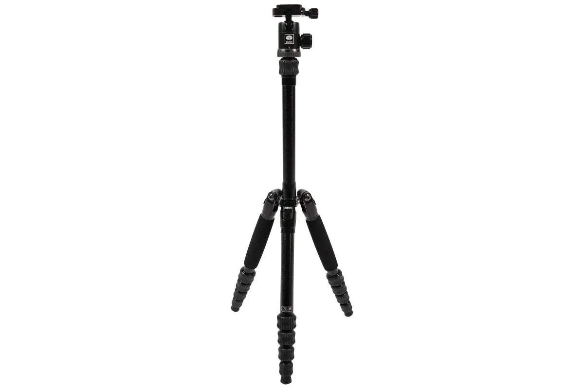 Travel tripod. Штатив Benro MEFOTO Backpacker. Штатив карбоновый Sirui. Benro cb259cfk. Карбоновый штатив с механизмом подъёма.