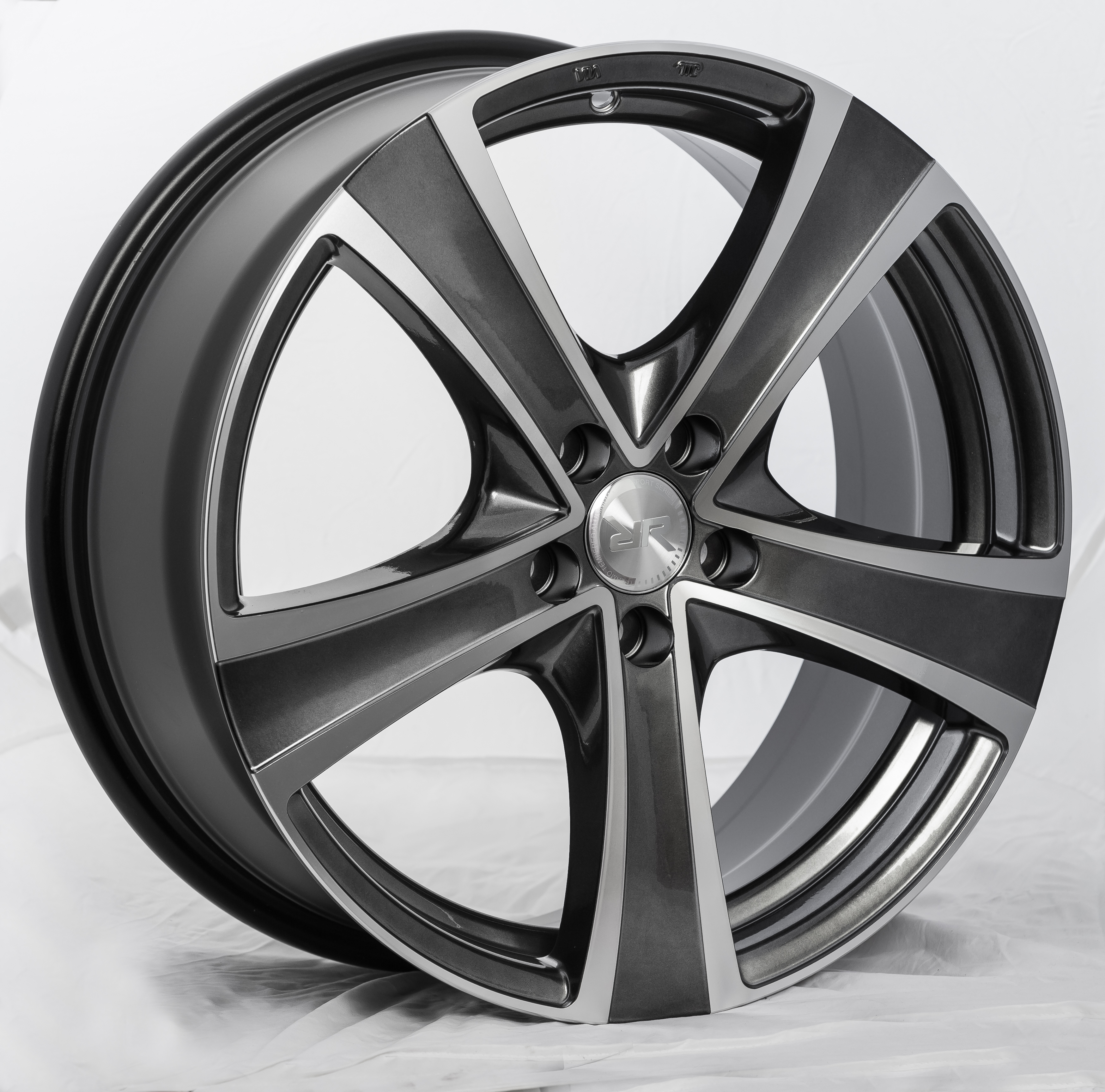 

Автодиск RR CSS9504 20*9,0 5*150 ET60 110,5 HB-P