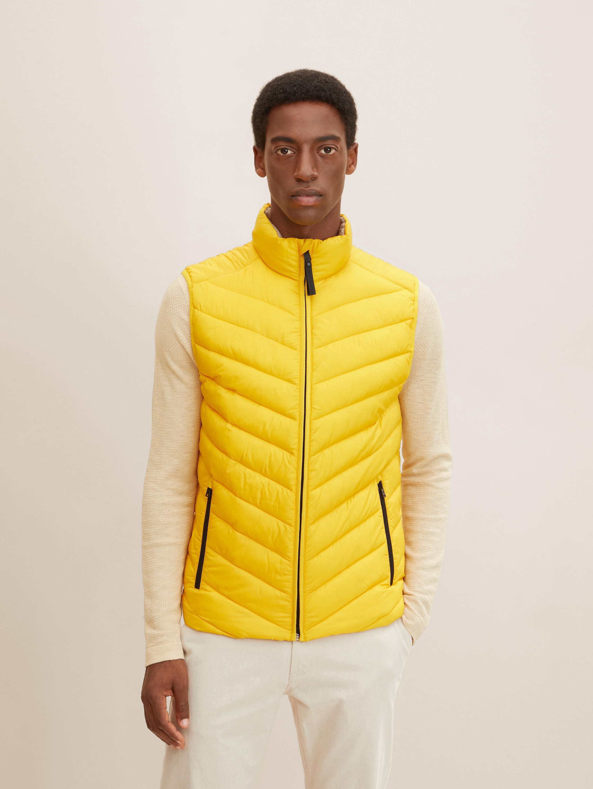 

Утепленный жилет мужской TOM TAILOR 1031473 желтый L, 1031473