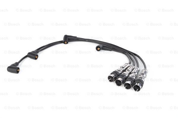 

Комплект проводов зажигания BOSCH 0 986 356 345