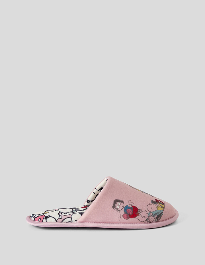 

Тапочки детские United Colors of Benetton 21A_8G5MT1243_903 мультиколор р.34, 21A_8G5MT1243_903