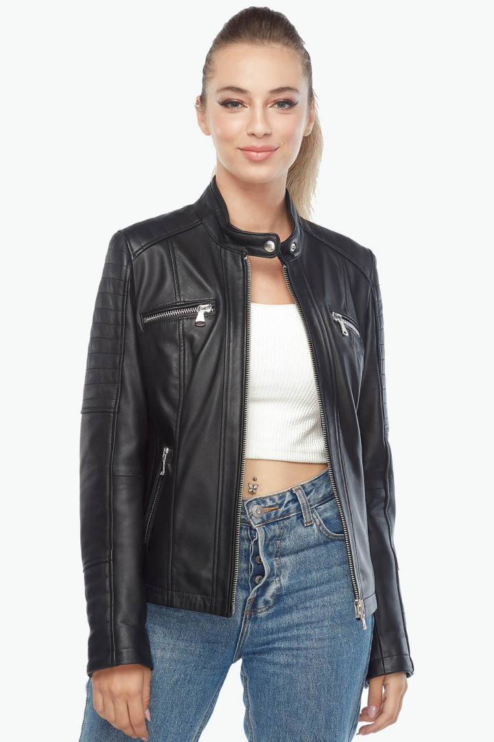 

Кожаная куртка женская Deriza 39-1202S черная 3XL (товары доставляются из-за рубежа), Черный, 39-1202S